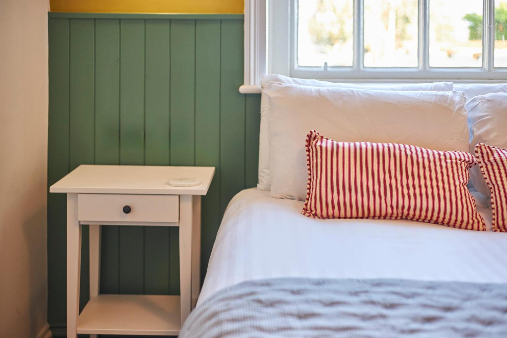 Arlington House Hotel - Self Check-In Suites Wooler Ngoại thất bức ảnh